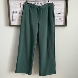 Women's Stylish Green Joggers